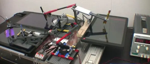 Lego bot built to test Kno's tablet textbook